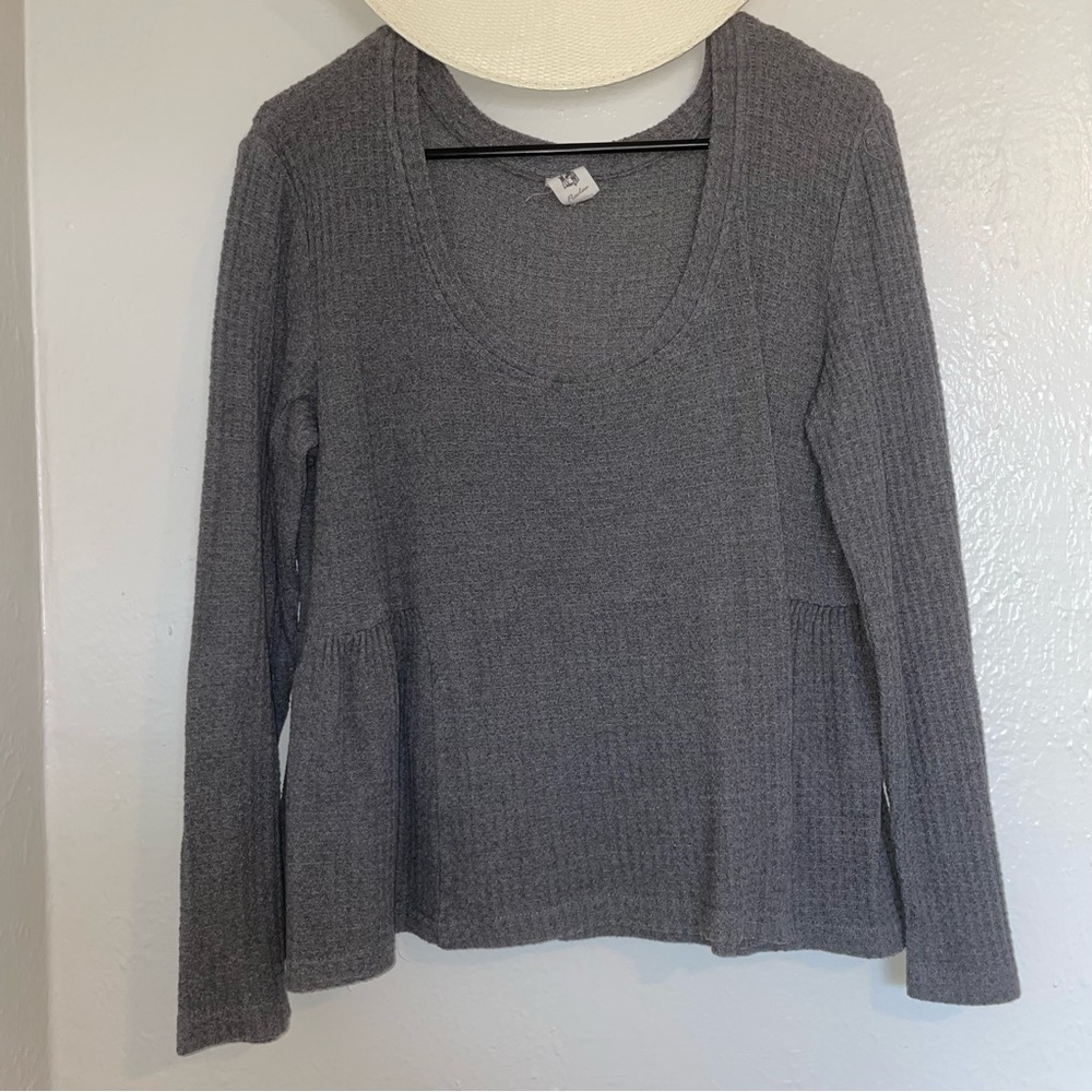 Flawless gray waffle long sleeve shirt